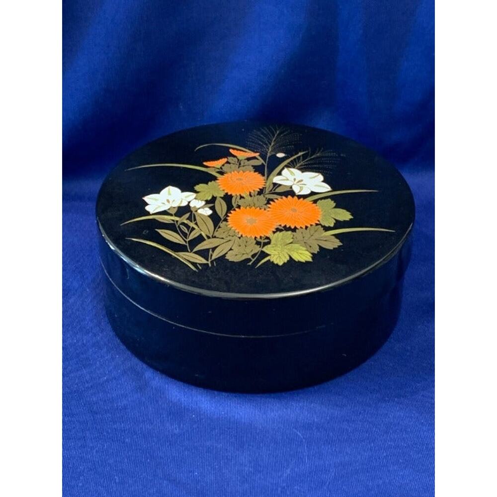Toyo Black Lacquer with Orange Flower Accent Round Trinket Box